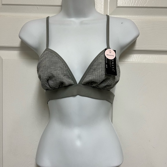 Youmita Grey Waffle Weave Bralette - Picture 3 of 12
